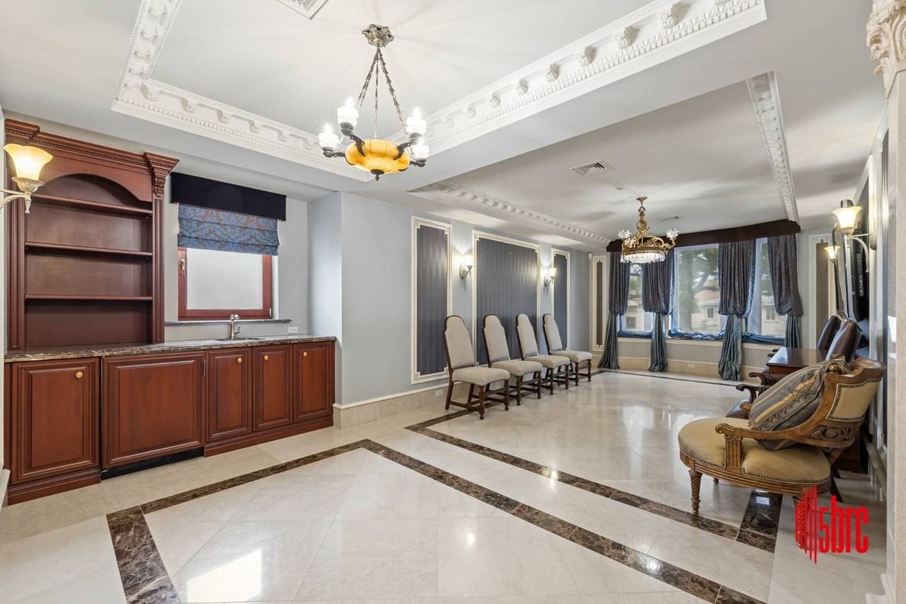 2626 National Dr - Photo 6 of 46