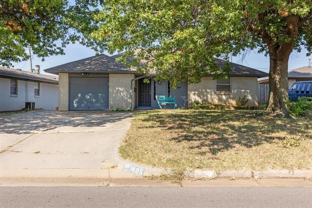 1405 Sw 77th Ter - Photo 1 of 1