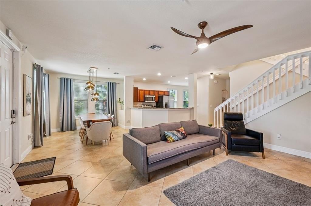 4714 Monarch Way - Photo 7 of 50