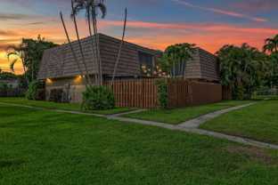 923 Springdale Cir - Photo 1 of 1
