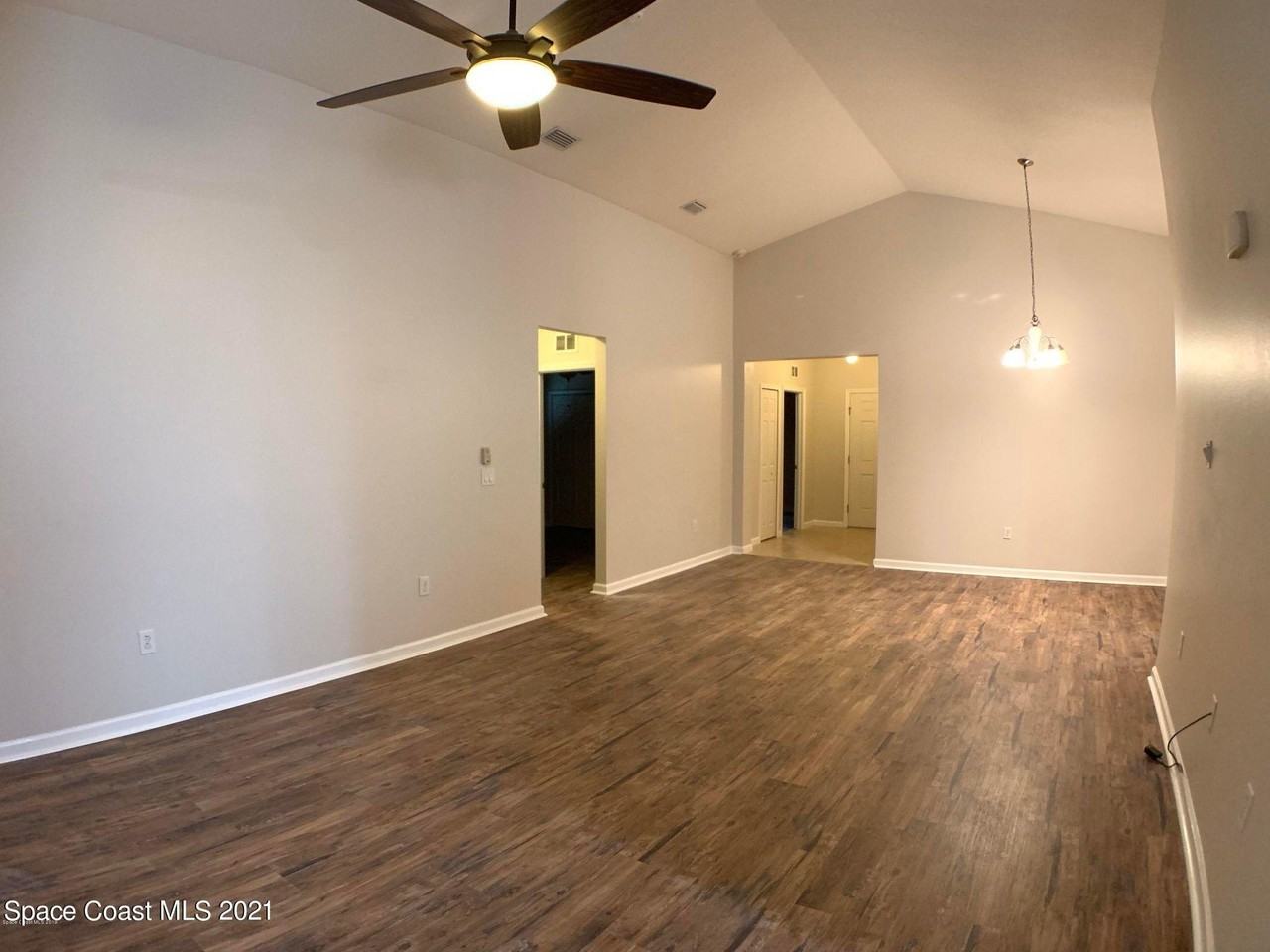 5230 Extravagant Ct - Photo 5 of 30