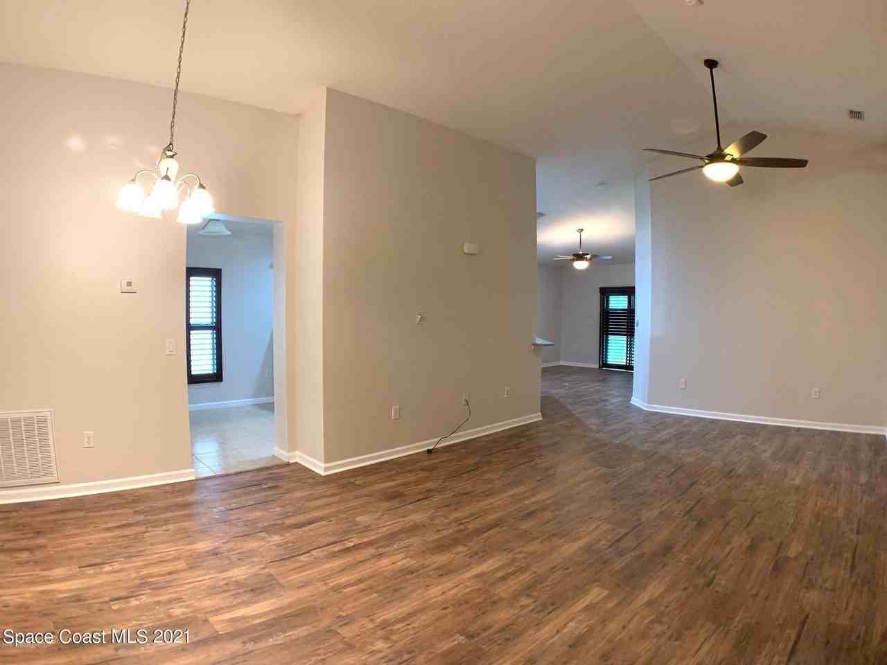 5230 Extravagant Ct - Photo 7 of 30