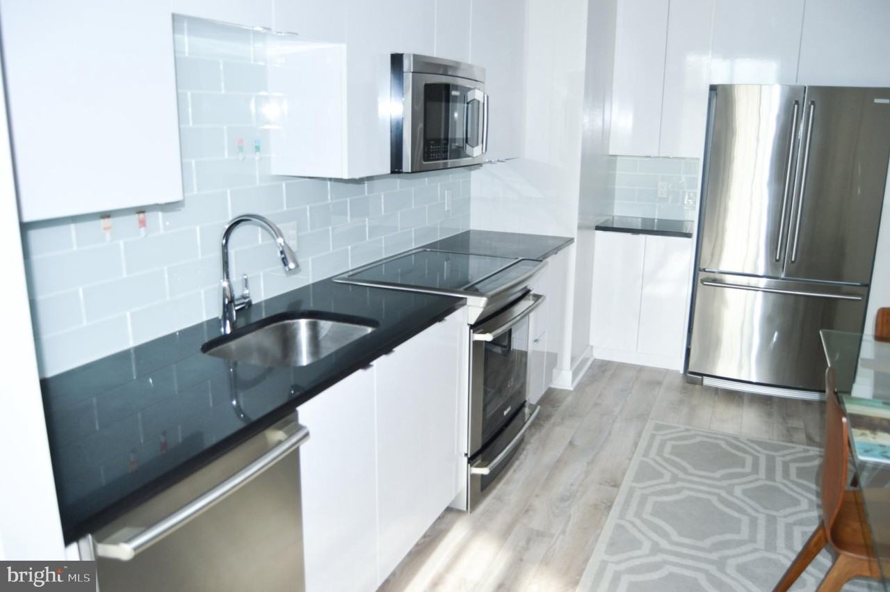 460 New York Ave Nw Unit 805 #805 - Photo 2 of 21