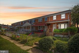 1915 Oxley Rd - Photo 1 of 1