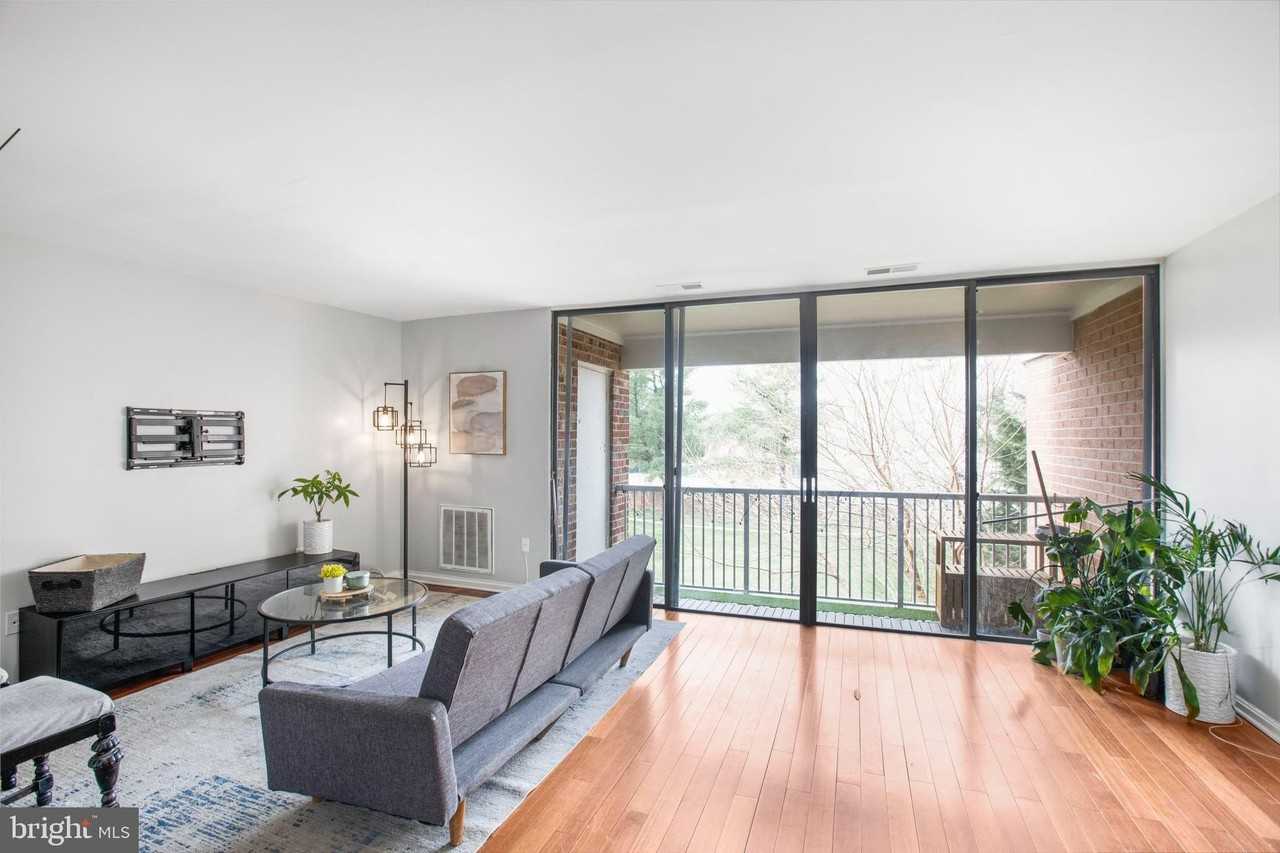 788 Quince Orchard Boulevard #201 - Photo 5 of 9