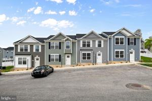 featured image of 15 H St #15