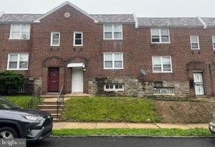 6339 MORTON Street unit: Ground Unit - Photo 1 of 1