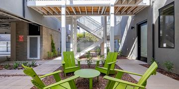 featured image of 531 E Willetta St