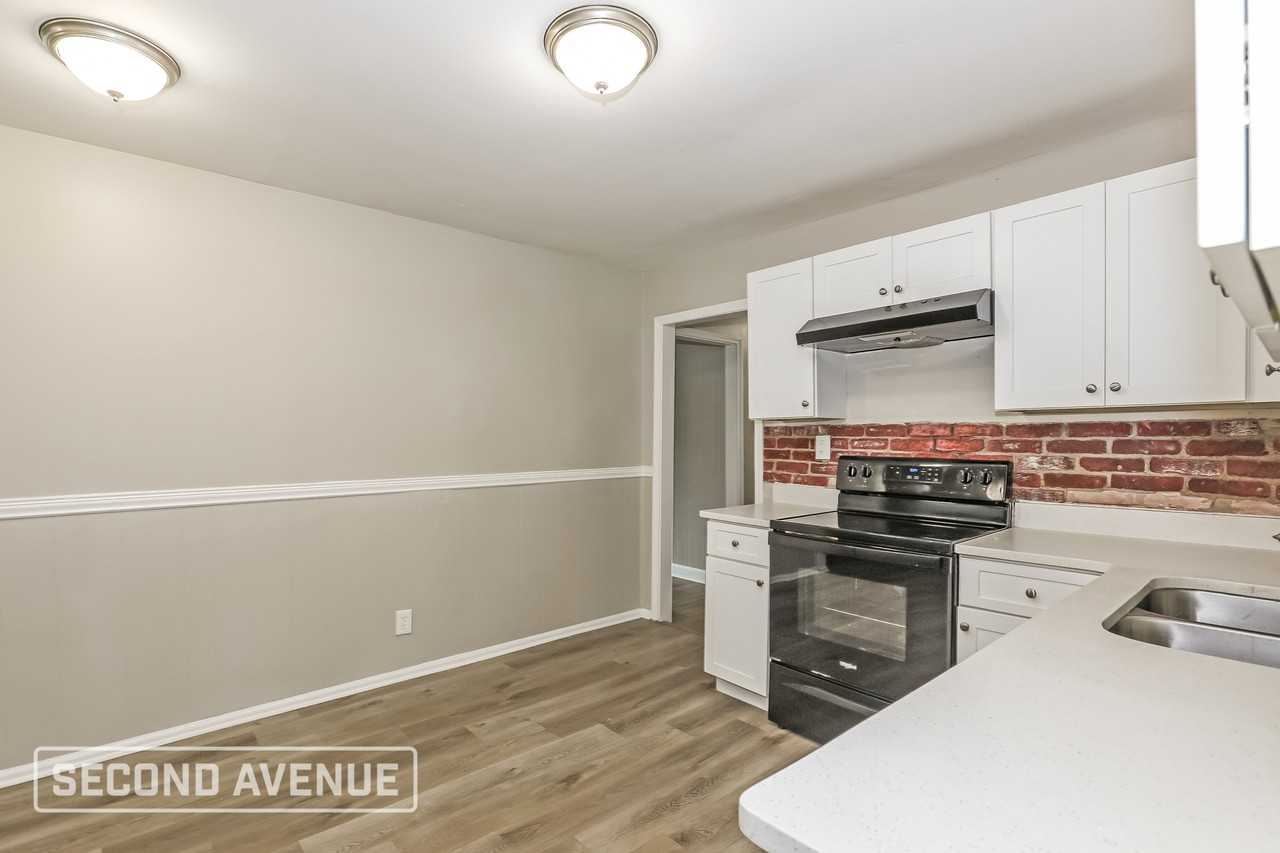 820 Slaton St - Photo 5 of 23