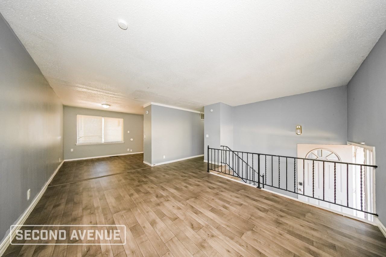 219 Nw 84th St - Photo 5 of 29