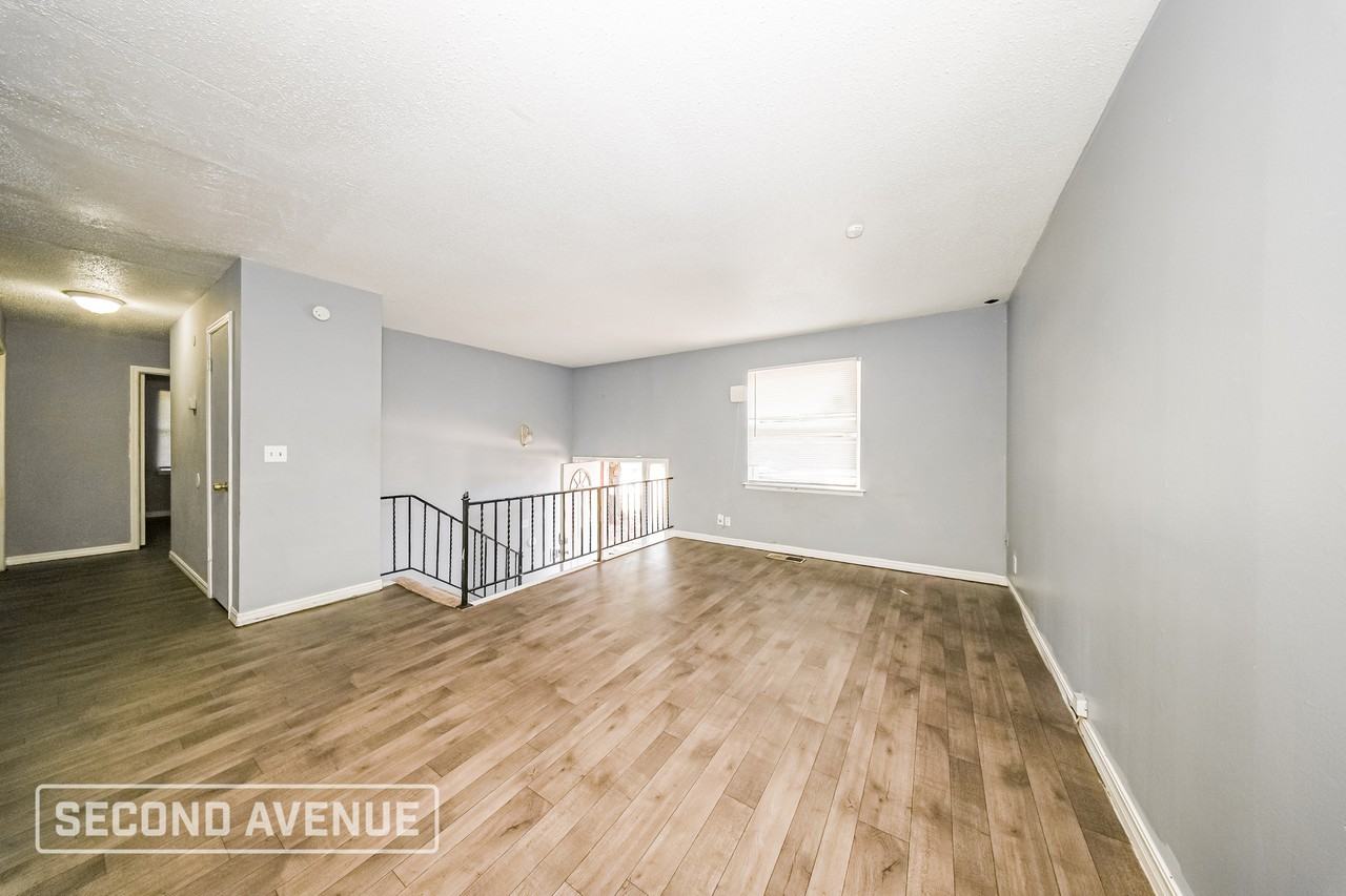 219 Nw 84th St - Photo 6 of 29