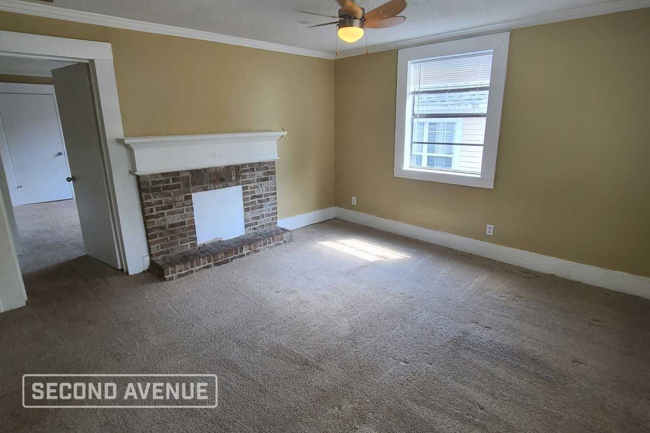 405 Avenue U - Photo 3 of 14