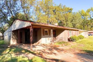 1737 Tahiti Ln - Photo 1 of 1