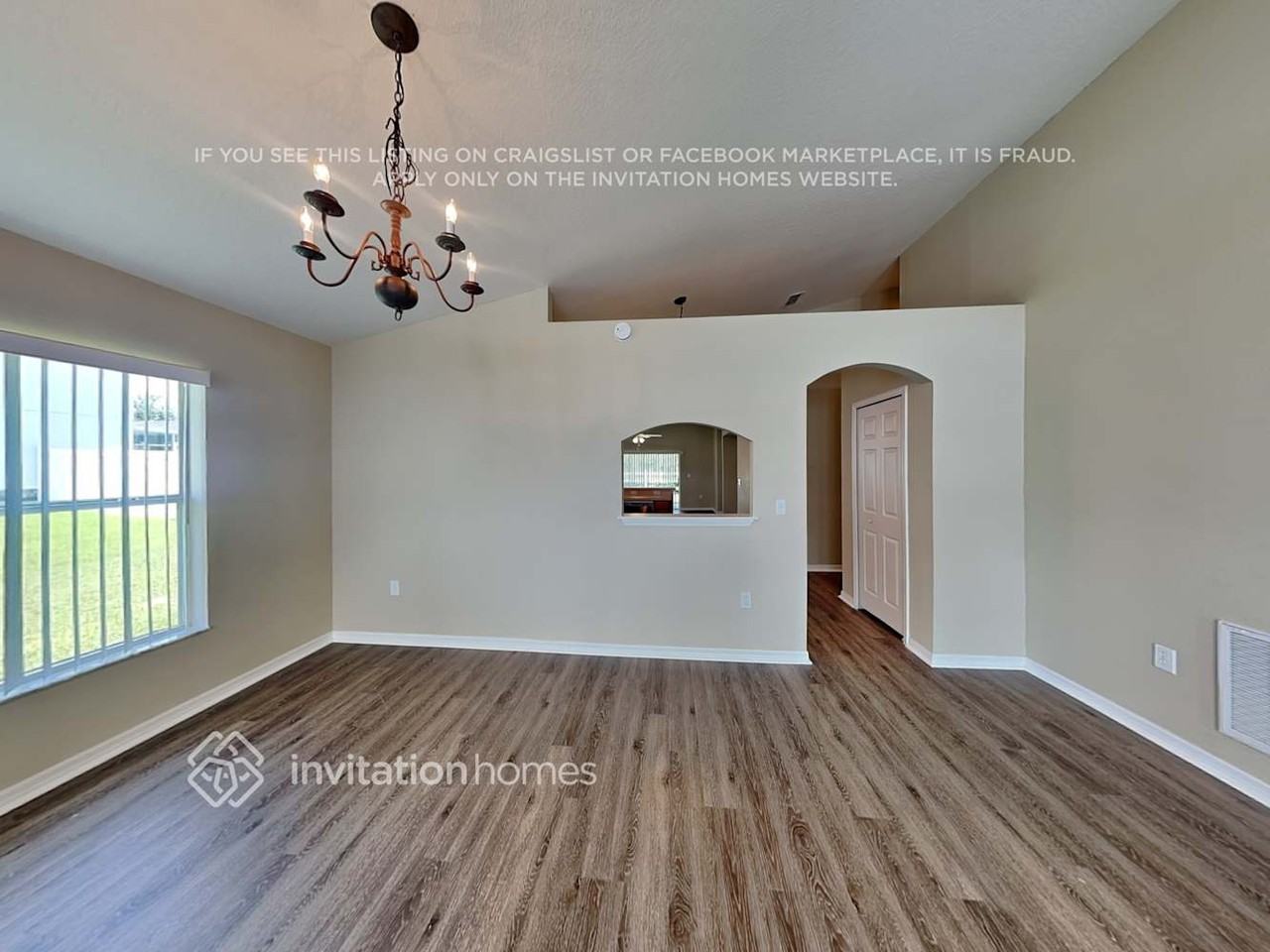 4124 Sophia Blvd - Photo 4 of 16