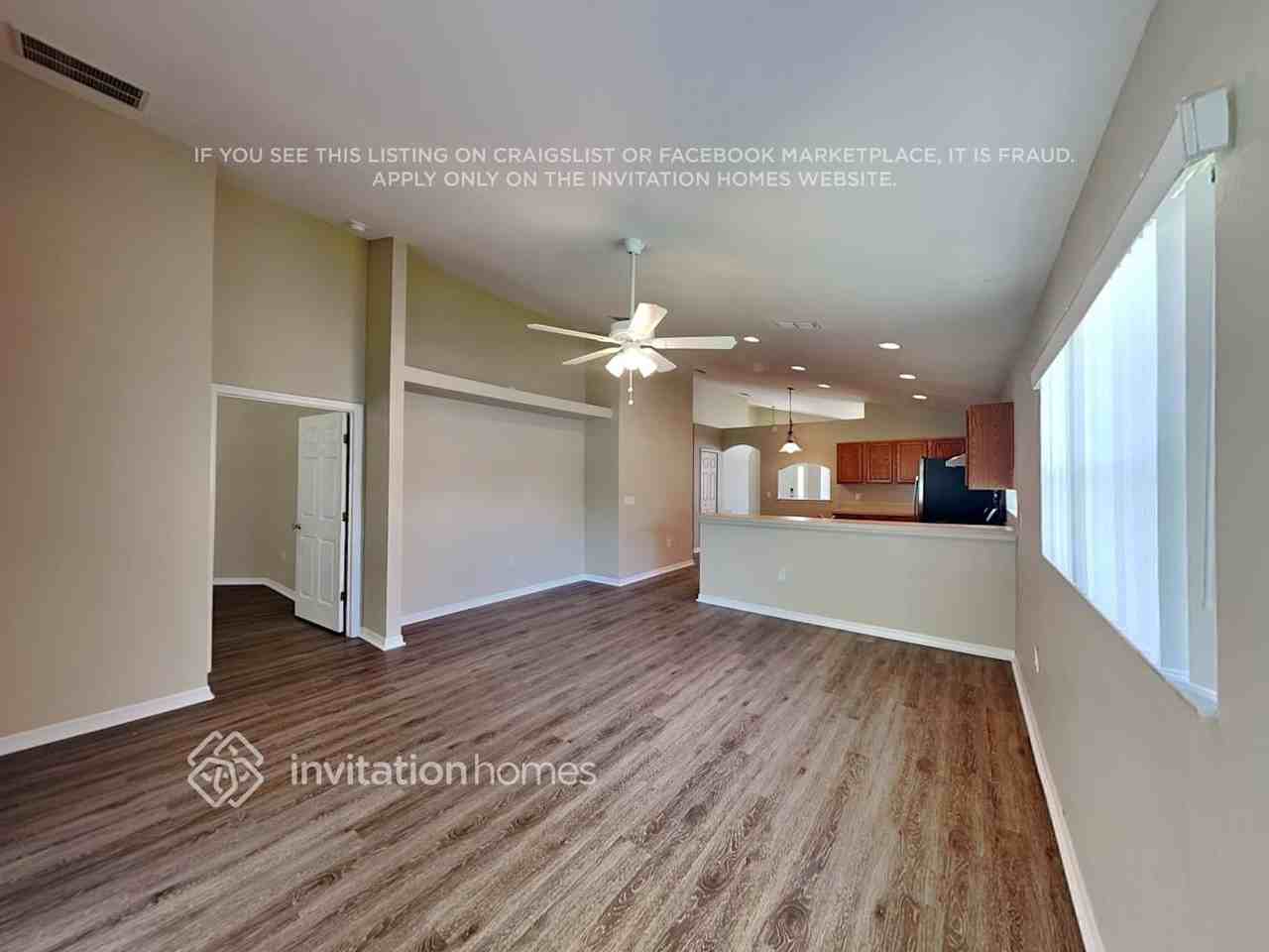 4124 Sophia Blvd - Photo 5 of 16