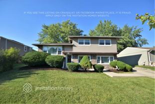 7712 163rd Pl - Photo 1 of 1