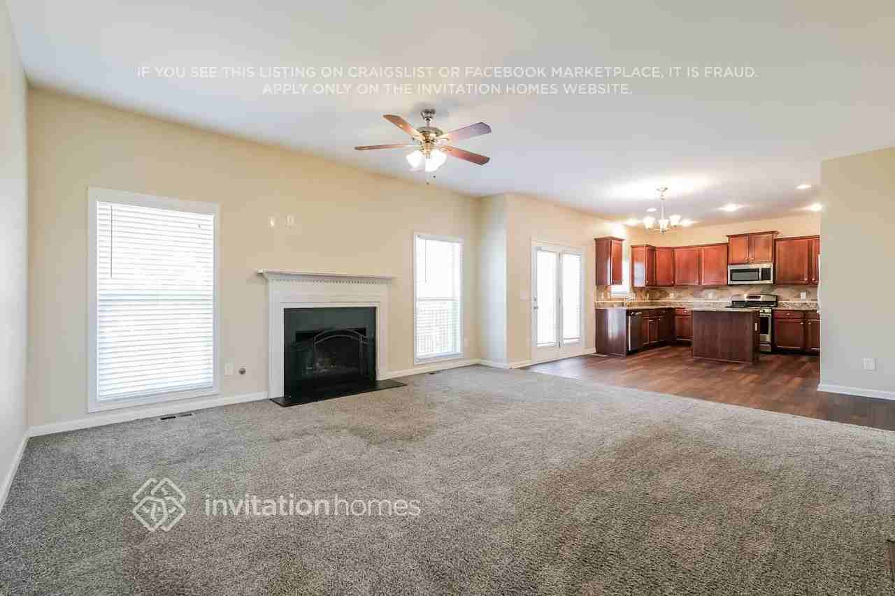 809 Bishops Run Ln - Photo 6 of 19