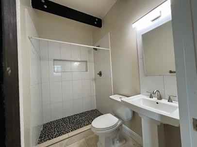 500 Parkway Dr Ne #06 - Photo 5 of 8