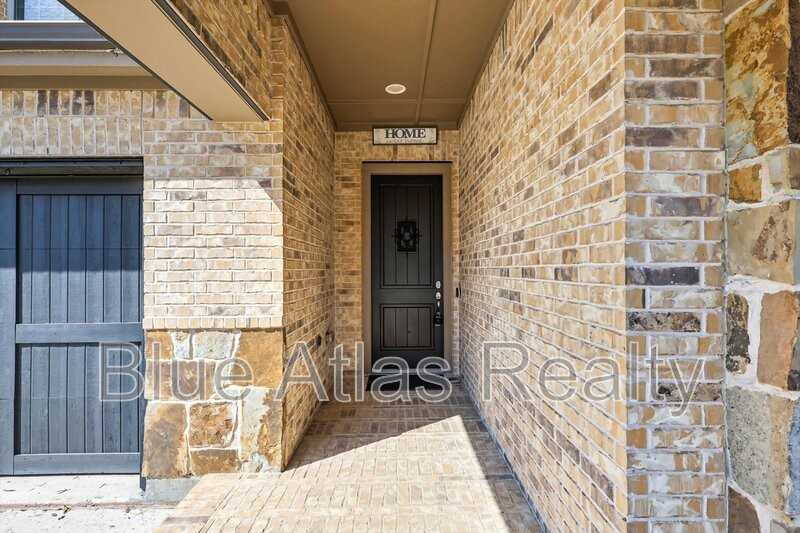 4983 Stornoway Dr - Photo 2 of 50