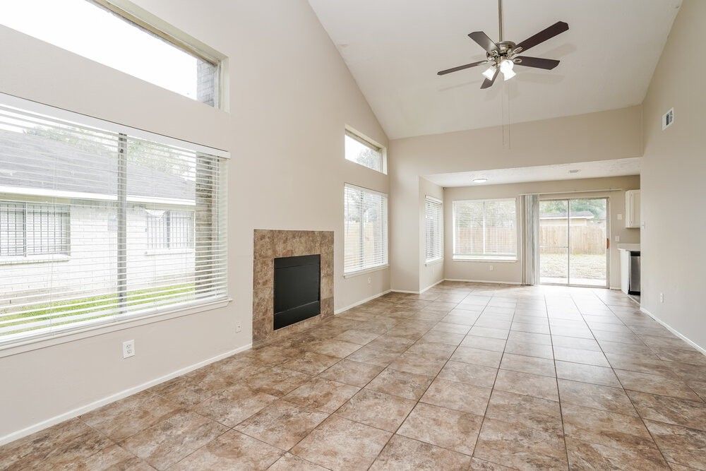 7531 Glenbriar Pl - Photo 4 of 16