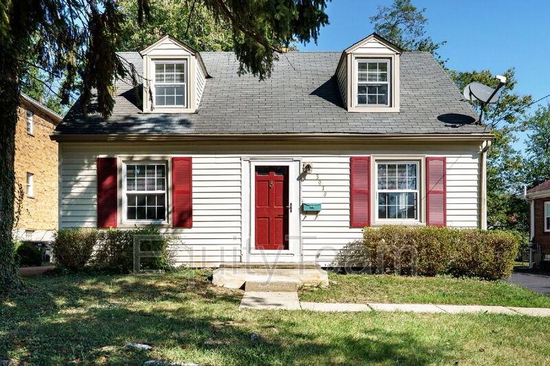 3918 Odin Avenue - Photo 3 of 36