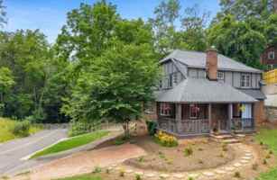 featured image of 30 Caledonia Rd