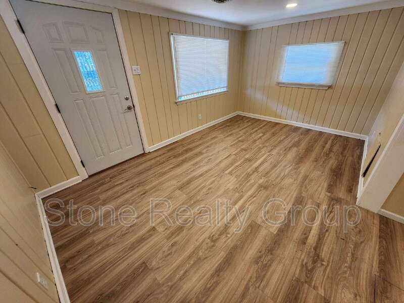 1042 Helen Avenue - Photo 2 of 12