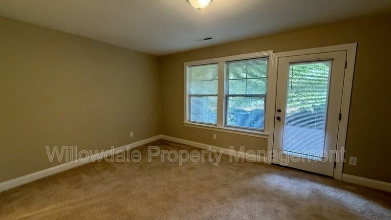 525 Portstewart Dr - Photo 6 of 31