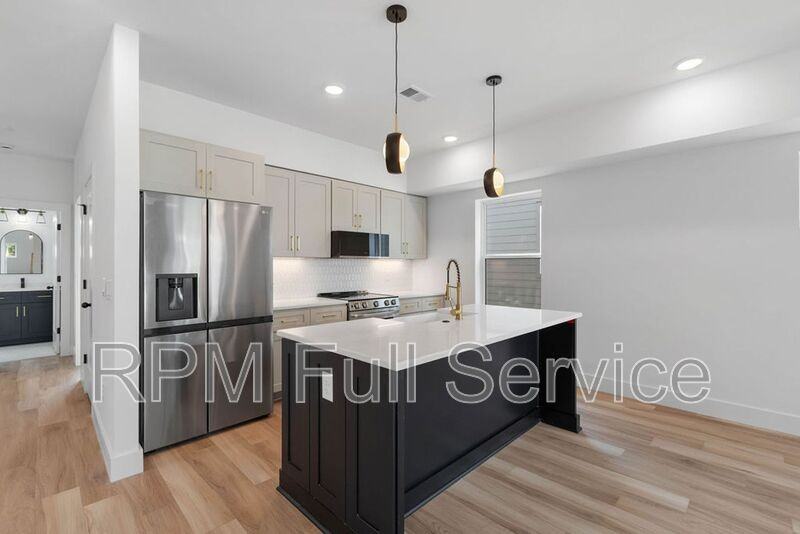 1241 North Avondale Circle #117 - Photo 3 of 50