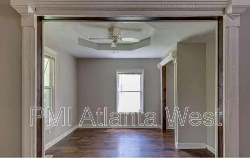 246 Stafford St Nw - Photo 5 of 11