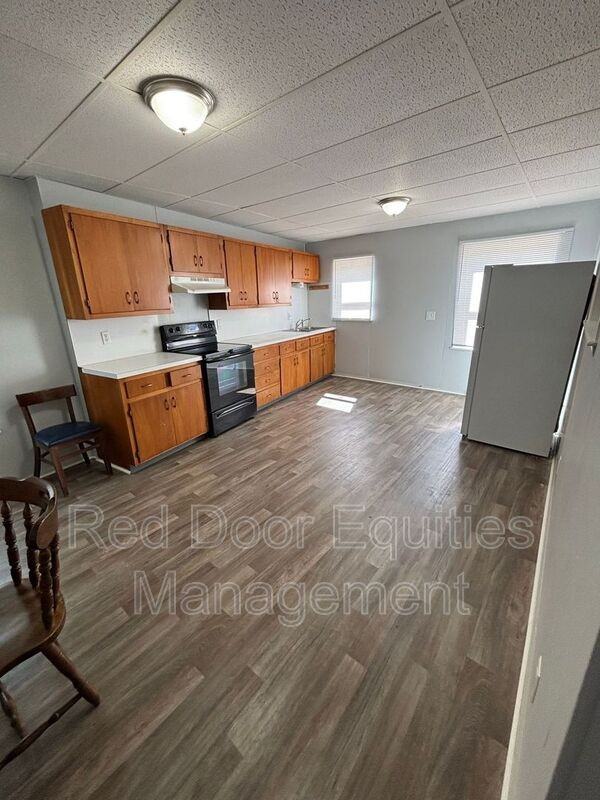 403 W Wheeling St #403 - Photo 3 of 12