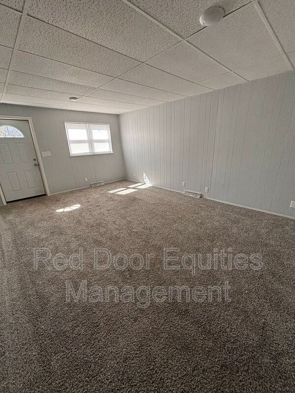 403 W Wheeling St #403 - Photo 6 of 12
