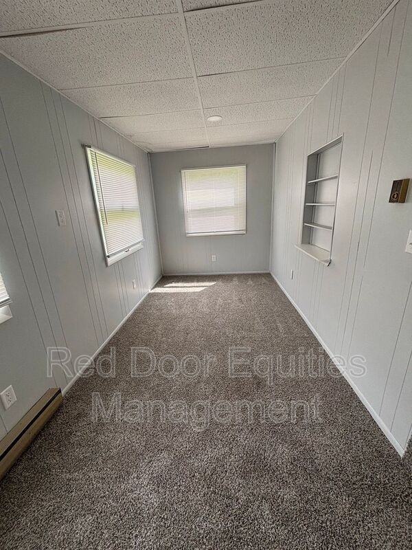 403 W Wheeling St #403 - Photo 7 of 12