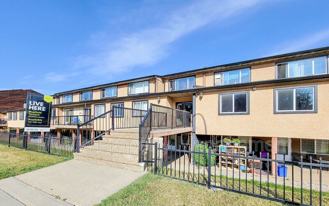 10121 162 St Nw - Photo 1 of 1