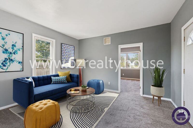 218 East Park Street - Photo 2 of 17