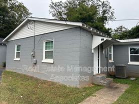 907 Cleveland St - Photo 1 of 1
