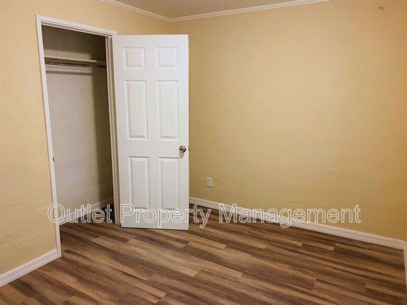 7622 Harvey St - Photo 5 of 8