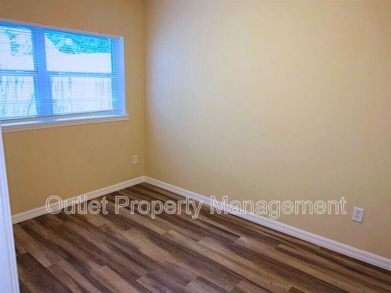 7622 Harvey St - Photo 7 of 8