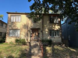 featured image of 350 Ross Ave #B