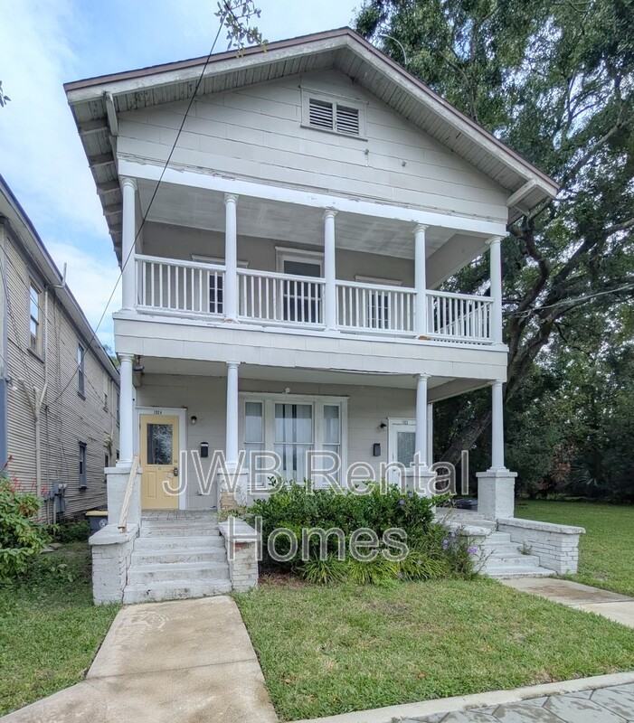 1924 Walnut St - Photo 2 of 15