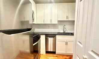 W Lunt Ave & N Sheridan Rd - Photo 1 of 1