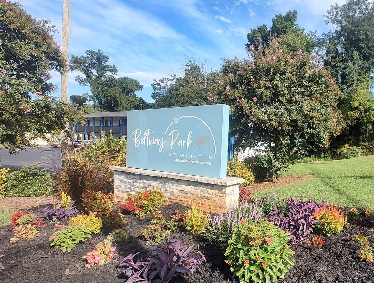 Beltway Park at Winston - Photo 2 of 17