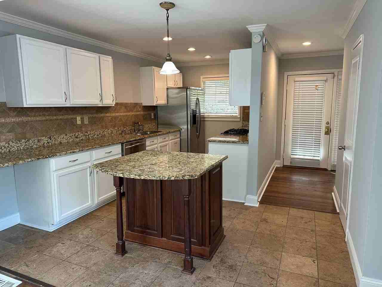 1156 St Louis Place Northeast - Photo 3 of 18