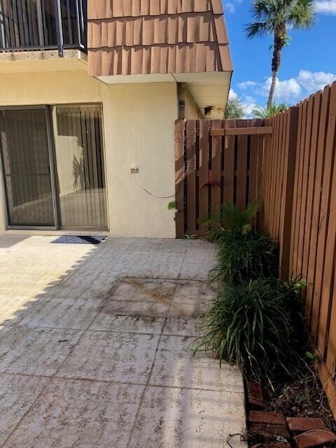 5972 Southeast Riverboat Drive - Photo 3 of 12