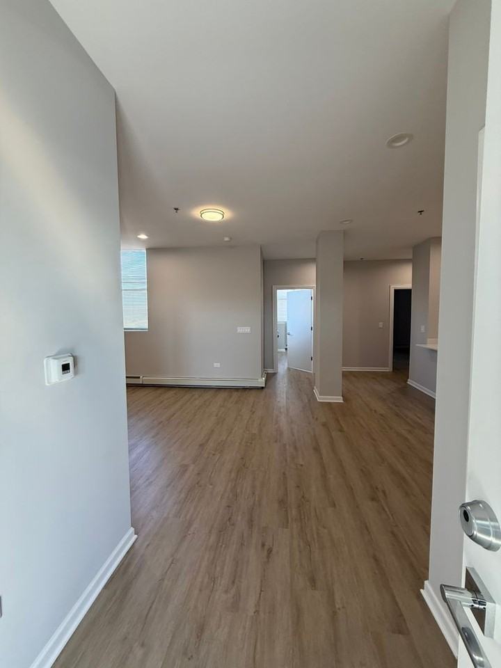 10 N Sheridan Rd. - Photo 5 of 14