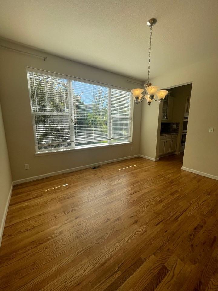 2303 Copper Crest Ln - Photo 3 of 39