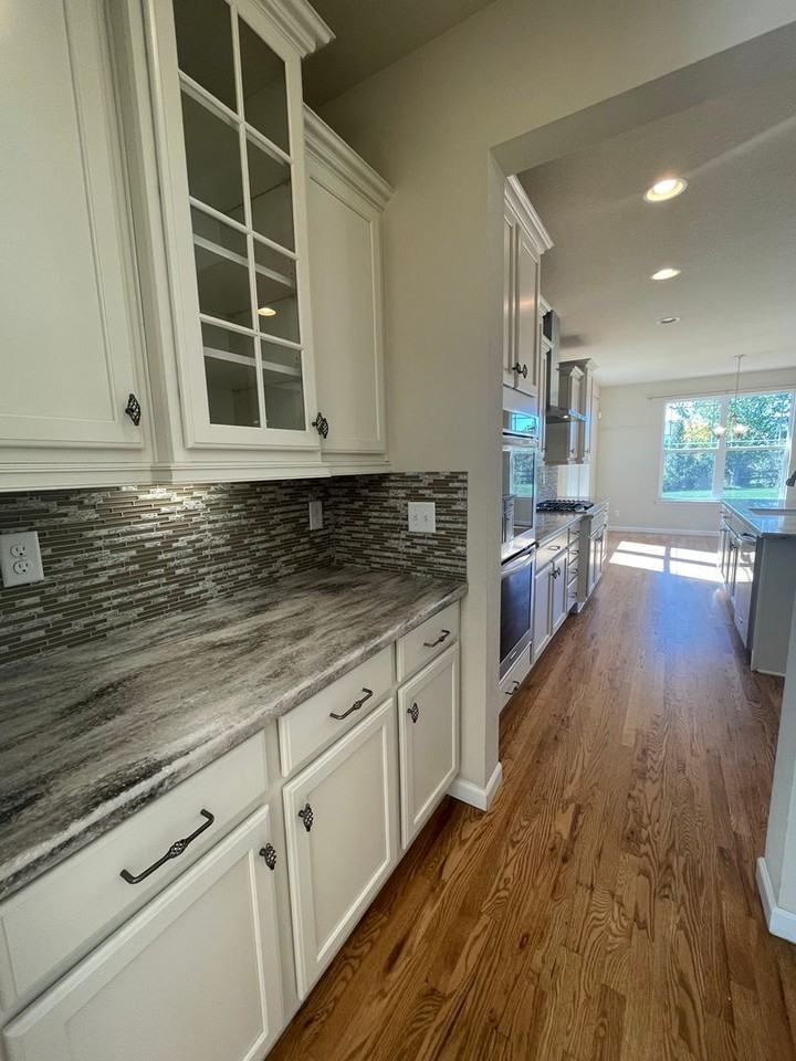 2303 Copper Crest Ln - Photo 4 of 39