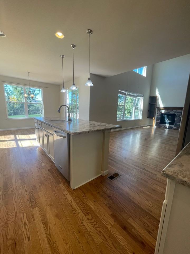 2303 Copper Crest Ln - Photo 7 of 39