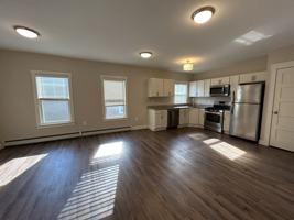 featured image of 77 Merrifield St