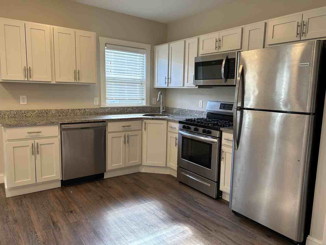 77 Merrifield Street - Photo 3 of 17